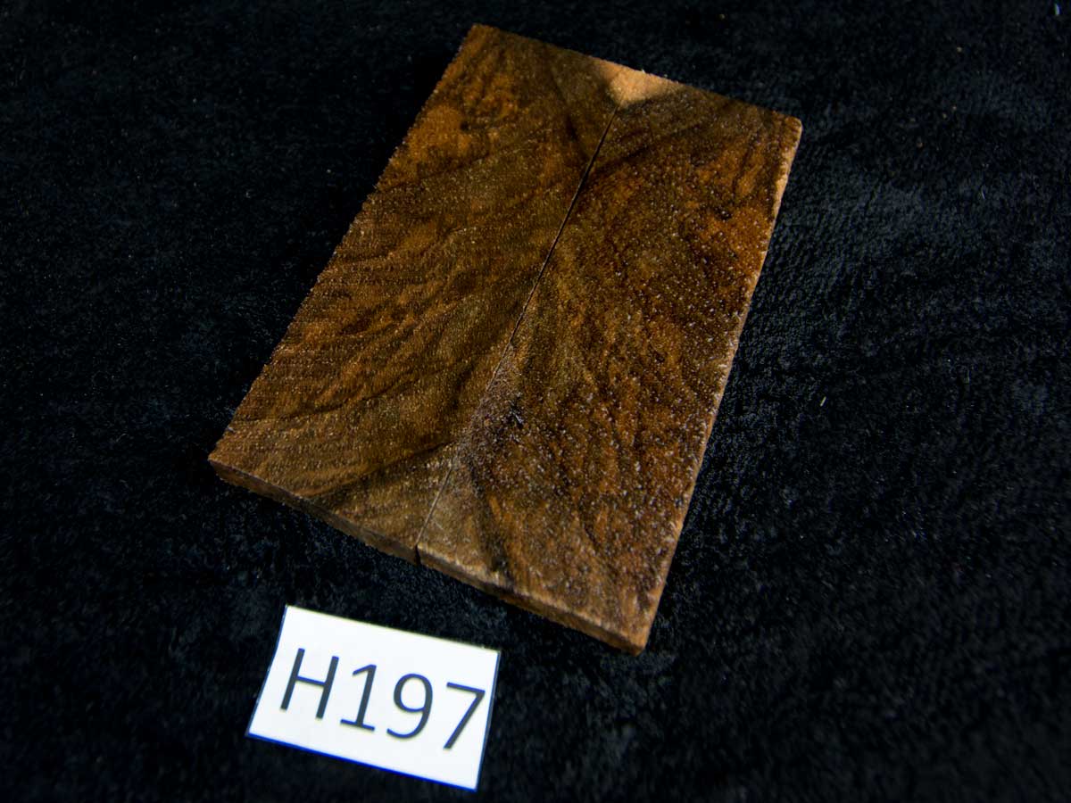 H197 - Messergriffschalen