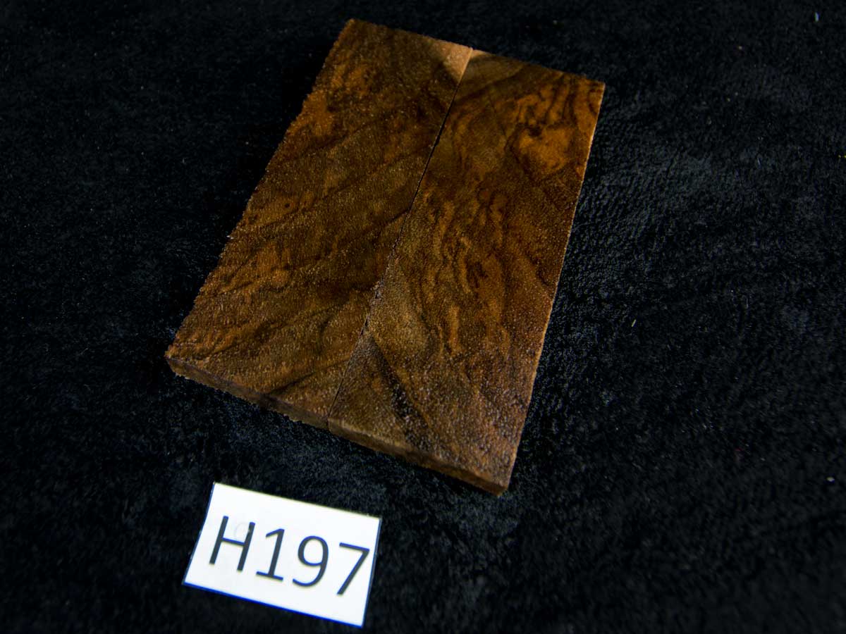 H197 - Messergriffschalen