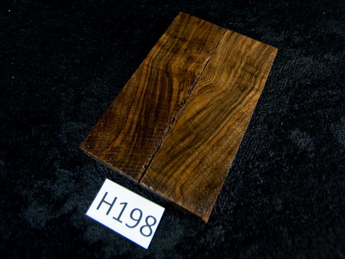 H198 - Messergriffschalen